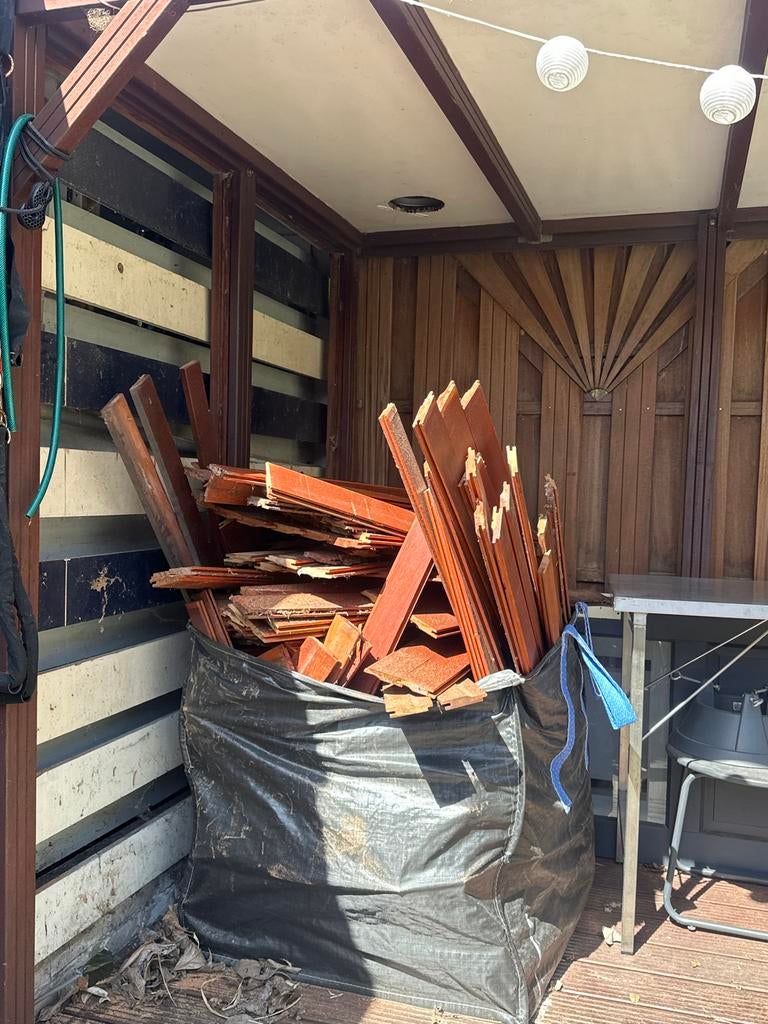 Droog brandhout van overkapping, Tuin en Terras, Haardhout, Minder dan 3 m³, Ophalen, Overige houtsoorten, Blokken