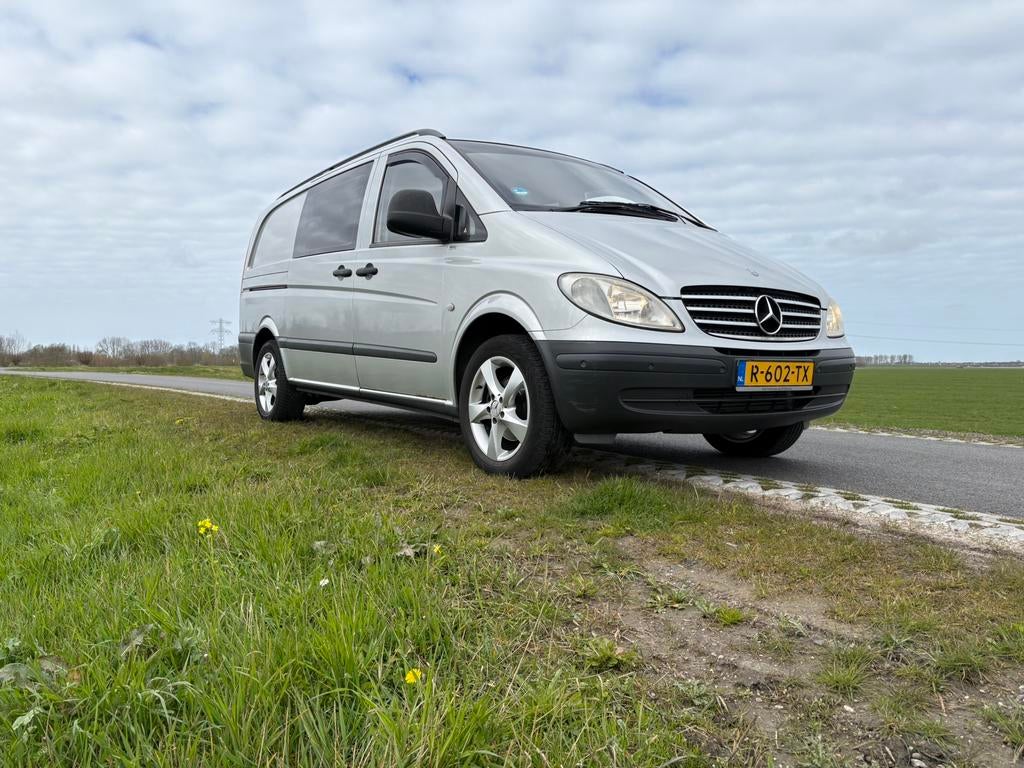 Camperbus Mercedes-Benz Mercedes 2005 Grijs, Buscamper of Camperbus, Mercedes-Benz, Diesel, Particulier