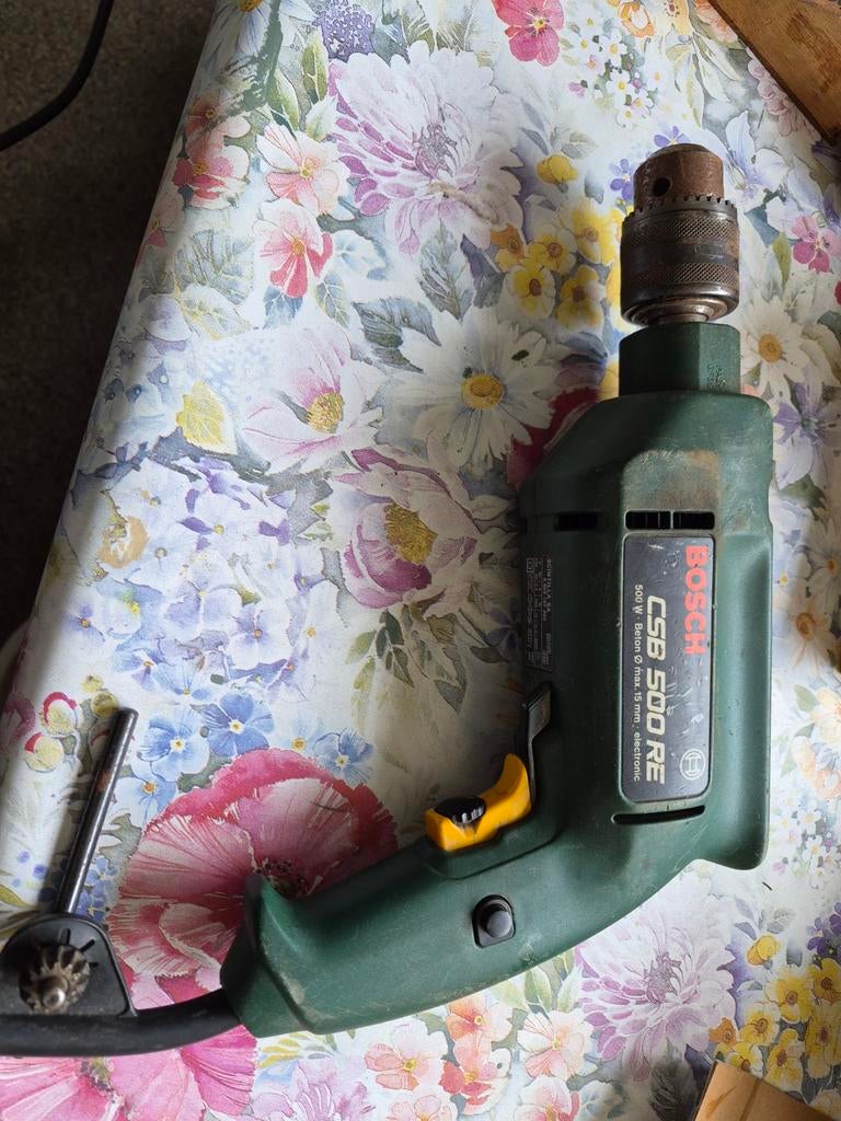 Bosch CSB 500 RE Klopboormachine - 500W, Boormachine, Gebruikt, Ophalen of Verzenden, Variabele snelheid