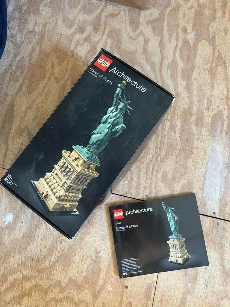 Lego new york vrijheidsbeeld 21042, Ophalen of Verzenden, Zo goed als nieuw