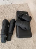 Kickboks of boks set Rumble/ King, Ophalen, Zo goed als nieuw, Bokshandschoenen