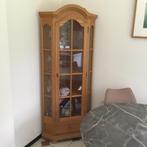 Hoek vitrine kastje van hout, Huis en Inrichting, Kasten | Vitrinekasten, Ophalen, Gebruikt, 100 tot 150 cm, 50 tot 100 cm