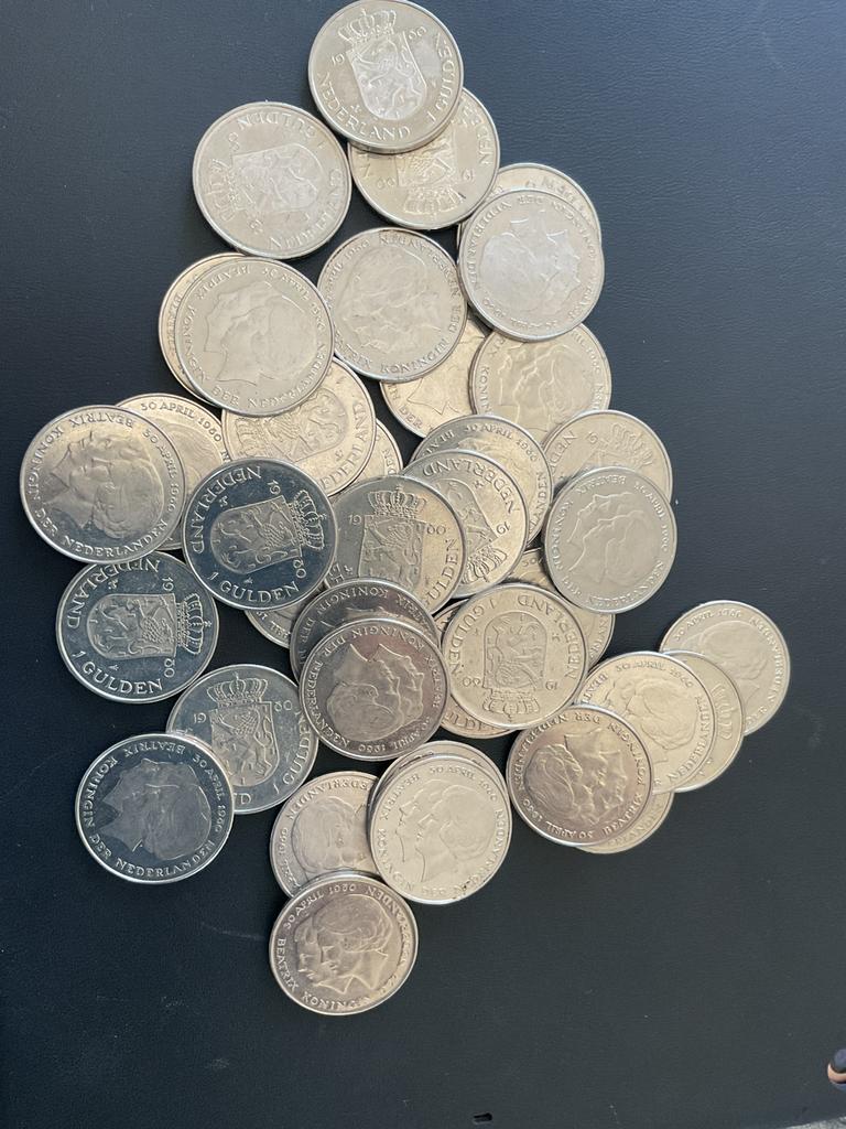 43x 1 gulden dubbelkop 1980, 22x 2,50 dubbelkop 1980, Postzegels en Munten, Ophalen of Verzenden, Overig, Losse munt
