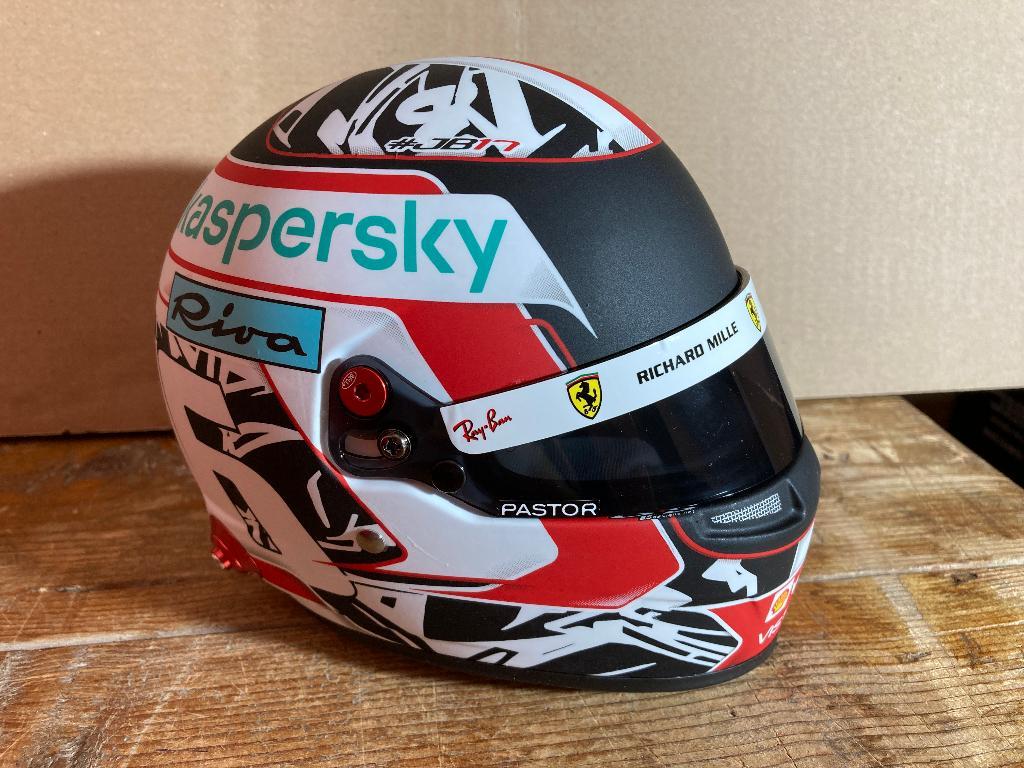 ✅ Charles Leclerc 1:2 helm 2021 Ferrari CL16 helmet F1, Ophalen of Verzenden, Nieuw, Formule 1
