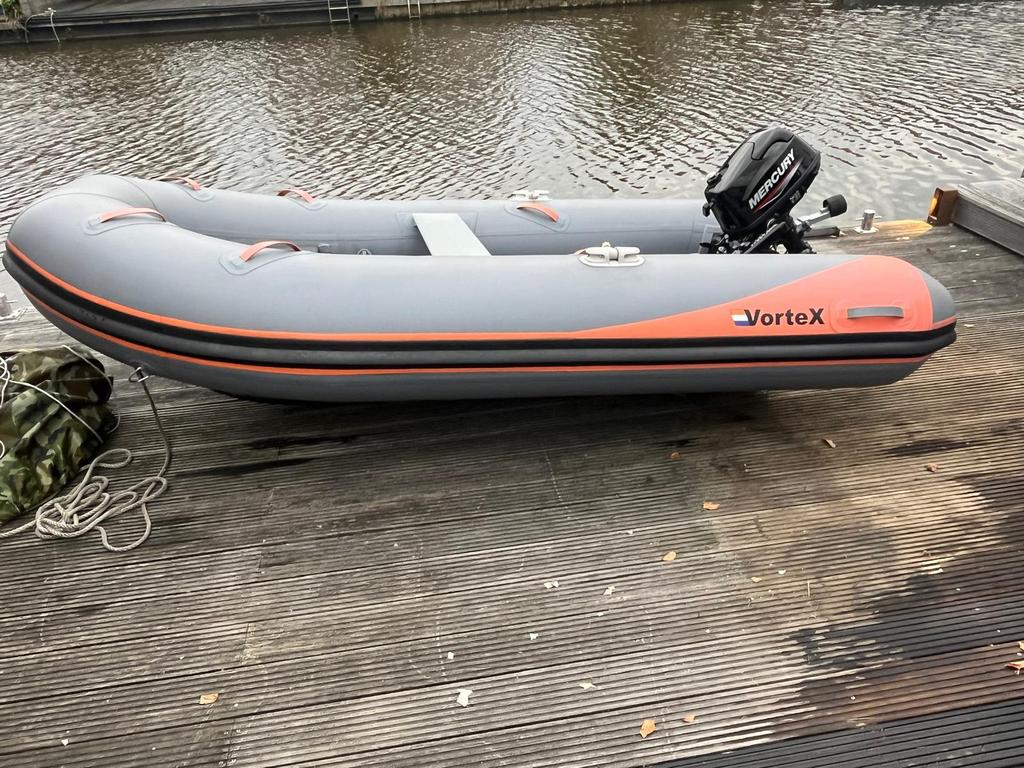 Rubberboten en buitenboormdotoren tekoop! ZIE BESCHRIJVING!, Zo goed als nieuw, Benzine, Minder dan 70 pk, Overige materialen