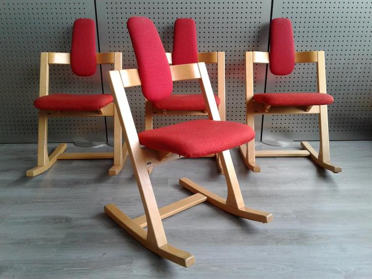 Set van 4x Stokke (Variér) Pendulum (Rood), Gebruikt!, Huis en Inrichting, Stoelen, Gebruikt, Vier, Hout, Metaal, Stof, Overige materialen