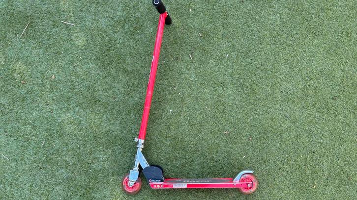 Razor Step S Scooter - Rood, Fietsen en Brommers, Steps, Gebruikt, Gewone step, Ophalen