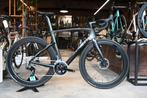 Pinarello F9 // Sram Rival AXS // Scope S5, Carbon, Heren, Zo goed als nieuw, Meer dan 20 versnellingen
