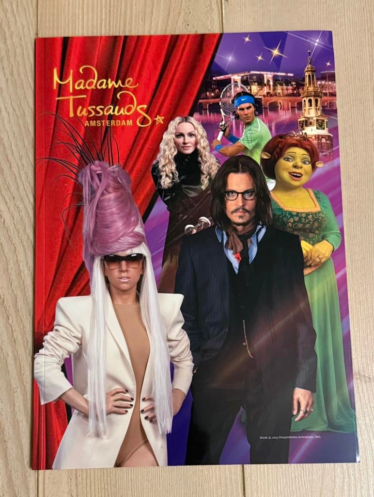 Boek Madame Tussauds Amsterdam, Ophalen of Verzenden, Zo goed als nieuw, Personen