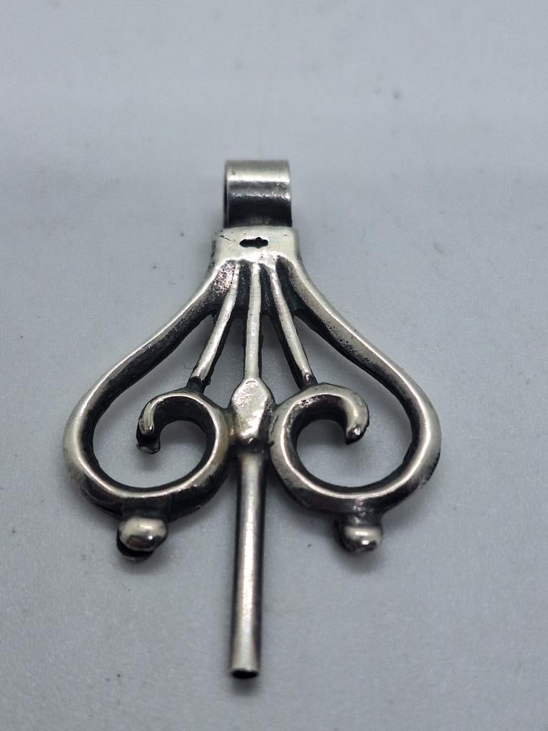 Antieke zilveren signet horlogesleutel (voor 1900), Antiek en Kunst, Ophalen of Verzenden, Zilver