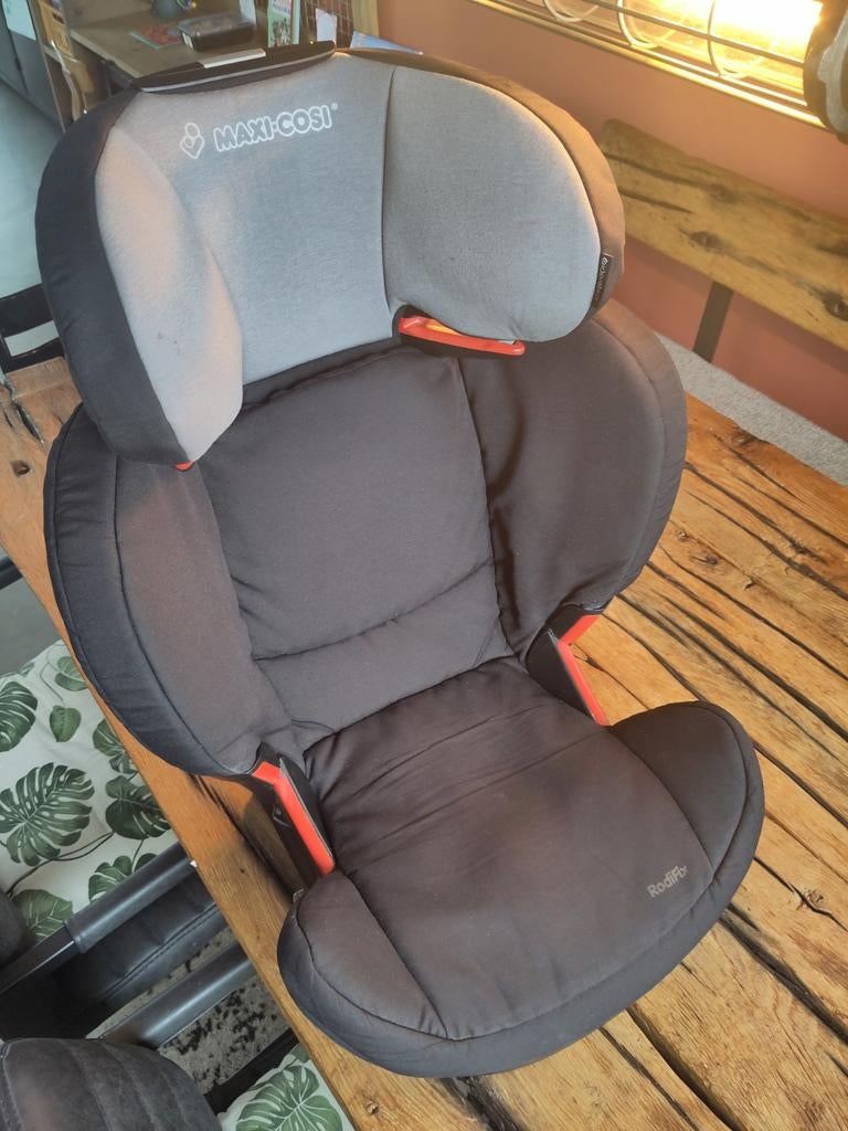 Maxi Cosi Rodifix autostoel - 15 tm 36 kg, Kinderen en Baby's, Autostoeltjes, Ophalen, 15 t/m 36 kg, Maxi-Cosi, Isofix