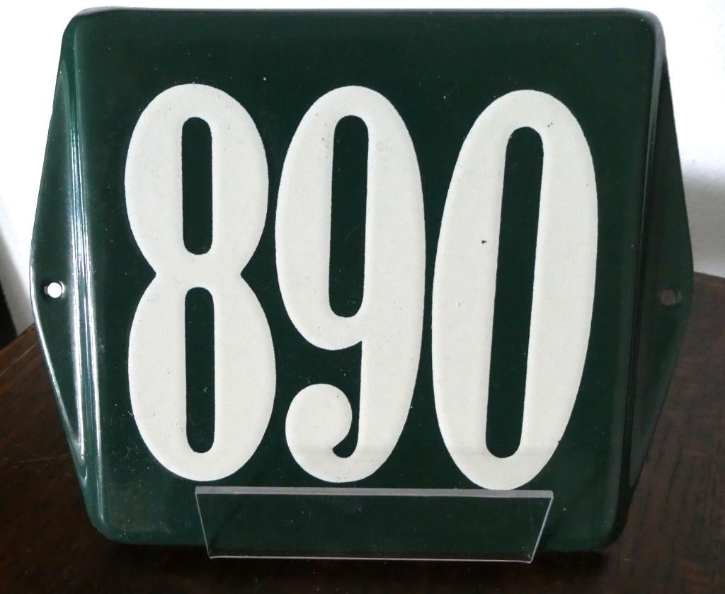 Emaille nummerbordje 890, Antiek en Kunst, Verzenden