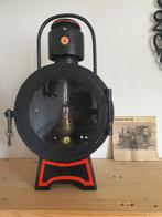 Olielamp van locomotief van baggerbedrijf JPB Broekhoven., Ophalen