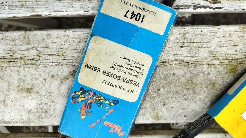 Vespa v -snaar, Ophalen of Verzenden, Nieuw