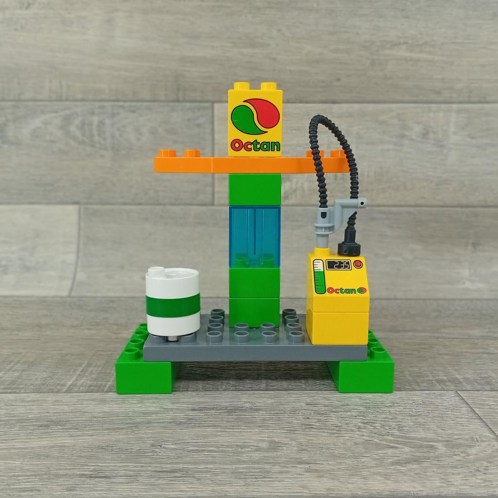 duplo tankstation, Kinderen en Baby's, Speelgoed | Duplo en Lego, Aastvej 1 – 7190 Billund  - Denemarken, Product.compliance@LEGO.com
