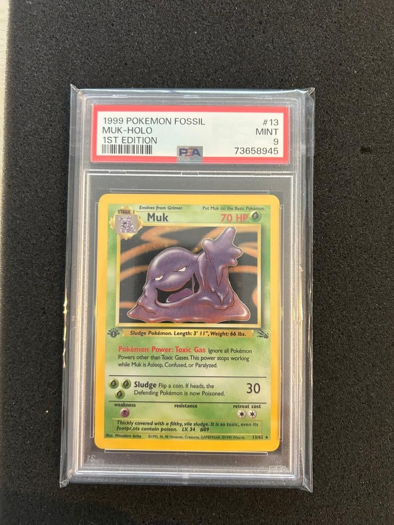 13/62 fossil muk 1st psa 9, Ophalen of Verzenden, Zo goed als nieuw, Foil