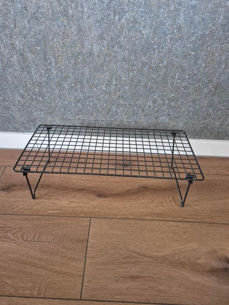 3 schoenen rekjes van Ikea stapelbaar, Ophalen