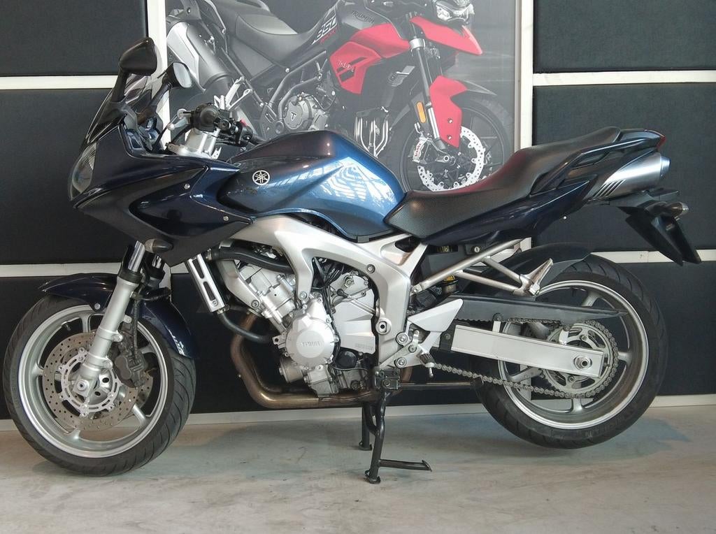 YAMAHA FZ 6 S FAZER (bj 2003), 4 cilinders, Motorrijbewijs A, Onbekend, Meer dan 35 kW