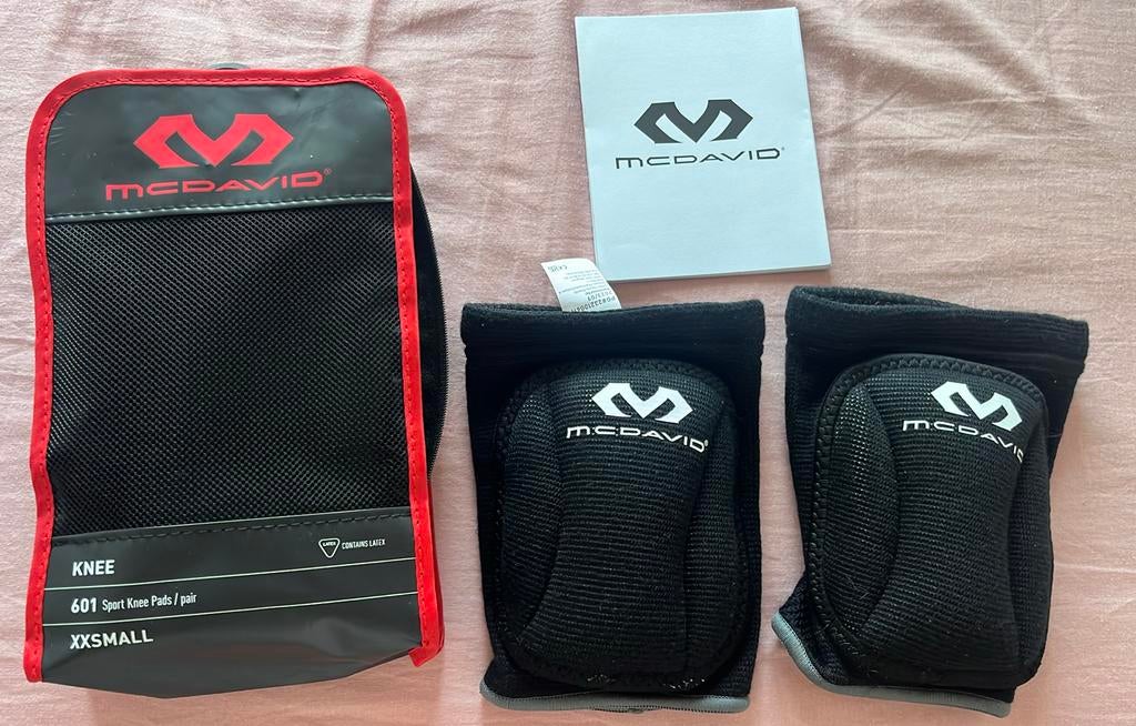 Nieuw kniebeschermers maat xxsmall, Sport en Fitness, Boksen, Ophalen of Verzenden, Nieuw