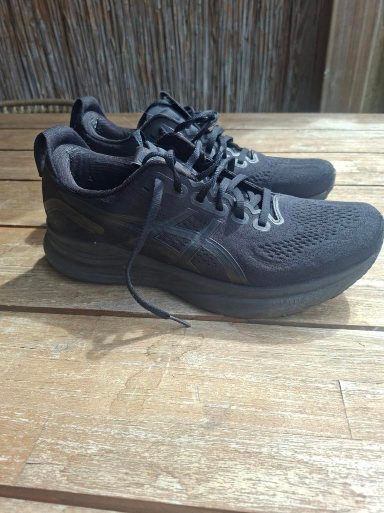 ASICS GEL-KAYANO 32 Mt 45 Zwarte Hardloopschoenen Maat 45, Zwart, Ophalen of Verzenden, ASICS, Sneakers of Gympen