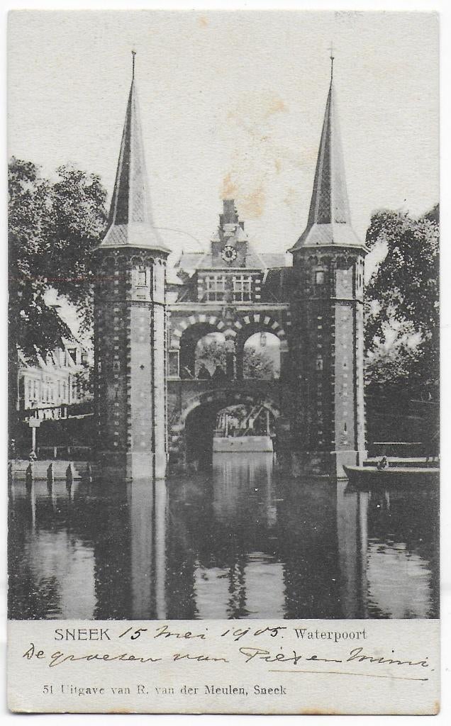 Sneek Waterpoort oude gelopen ansichtkaart ( b6384 ), Verzamelen, Ansichtkaarten | Nederland, Ophalen of Verzenden, 1940 tot 1960