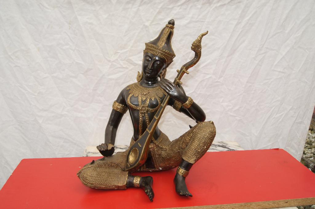 Thaise Godheid, Antiek en Kunst, Kunst | Beelden en Houtsnijwerken, Beeld, Brons, Beschilderd, Ophalen of Verzenden