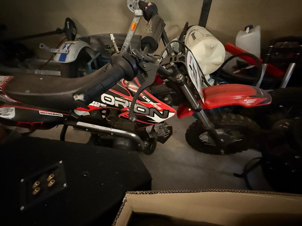 Crossmotor 110cc viertakt elektrisch gestart t/m 5-7 jaar, Fietsen en Brommers, Minibikes, Midibikes en Pitbikes, Gebruikt, Overige typen