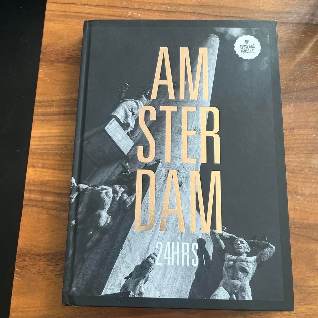 Amsterdam 24 HRS - Up Close and Personal, Ophalen of Verzenden, 20e eeuw of later, Zo goed als nieuw