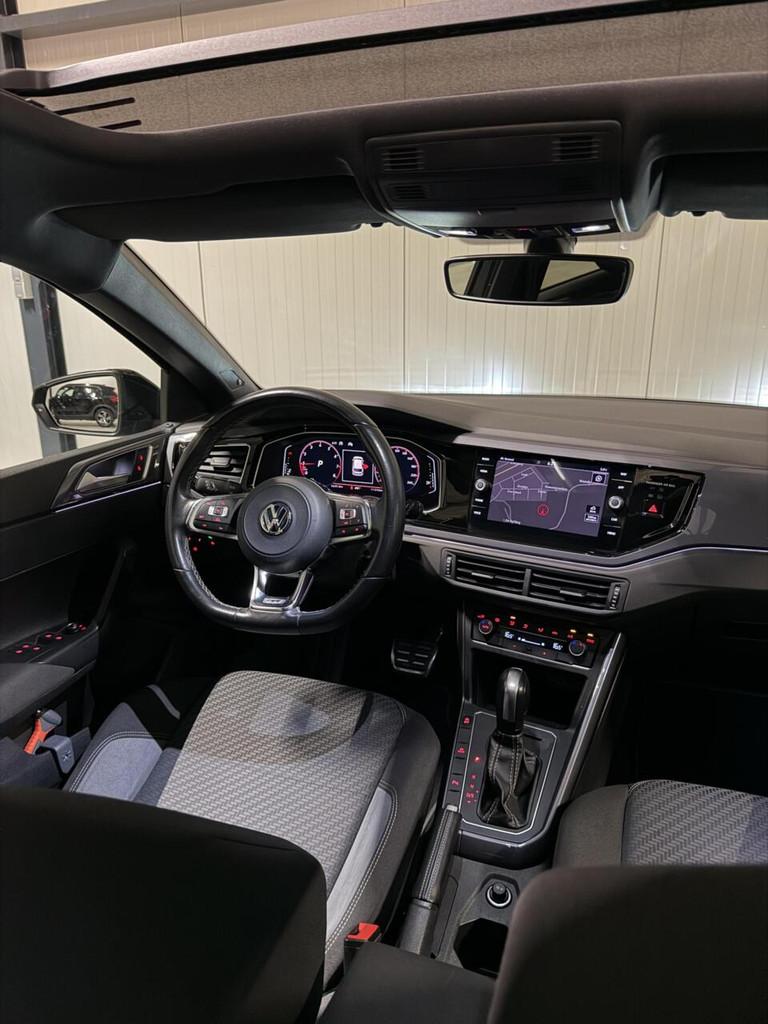 Volkswagen Polo 1.0 TSI 116PK DSG R-line Pano Virtual Beats, Auto's, Volkswagen, Gebruikt, Euro 6, 1095 kg, 116 pk
