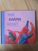 Boek Hoe Karma Werkt, Ophalen of Verzenden