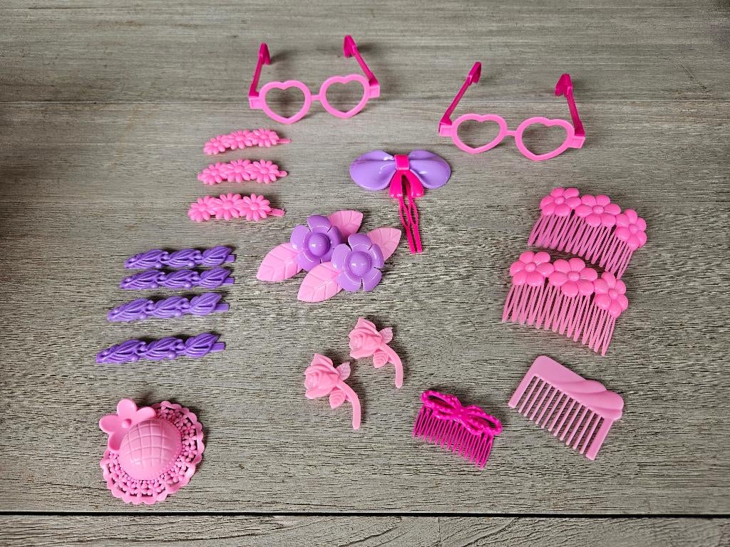 Poppenspulletjes: haarspullen en brillen, Ophalen of Verzenden, Zo goed als nieuw, Overige typen