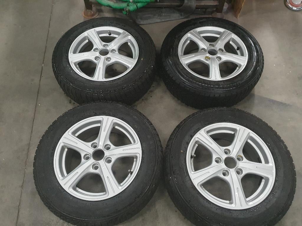 Velgen met goede winterbanden, Ophalen of Verzenden