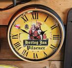 Mooie robuuste HERTOG JAN wandklok met metalen rand, Verzamelen, Biermerken, Ophalen of Verzenden, Nieuw, Reclamebord, Plaat of Schild