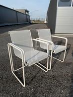 Vintage Italiaanse eetkamerstoelen geperforeerd staal wit, Huis en Inrichting, Stoelen, Ophalen, Gebruikt, Twee, Wit