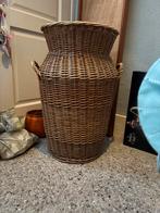 Grote rieten mand met deksel, Ophalen of Verzenden