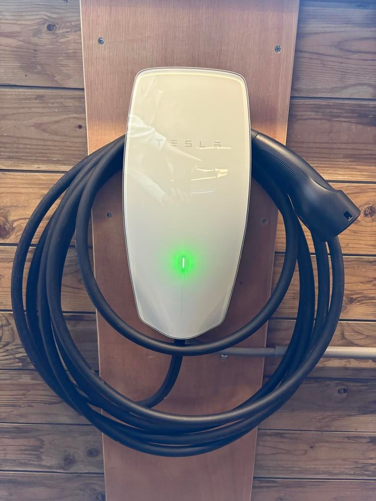 Tesla Wall Connector Gen 3, Auto diversen, Laadpalen, Zo goed als nieuw, Laadpaal, Ophalen of Verzenden