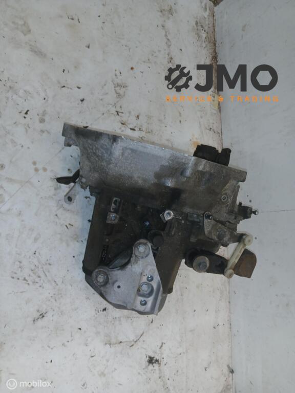 Versnellingsbak ZM01 Peugeot 208 1.0 VTi  2012-, Auto-onderdelen, Gebruikt, Ophalen of Verzenden, Peugeot, Peugeot