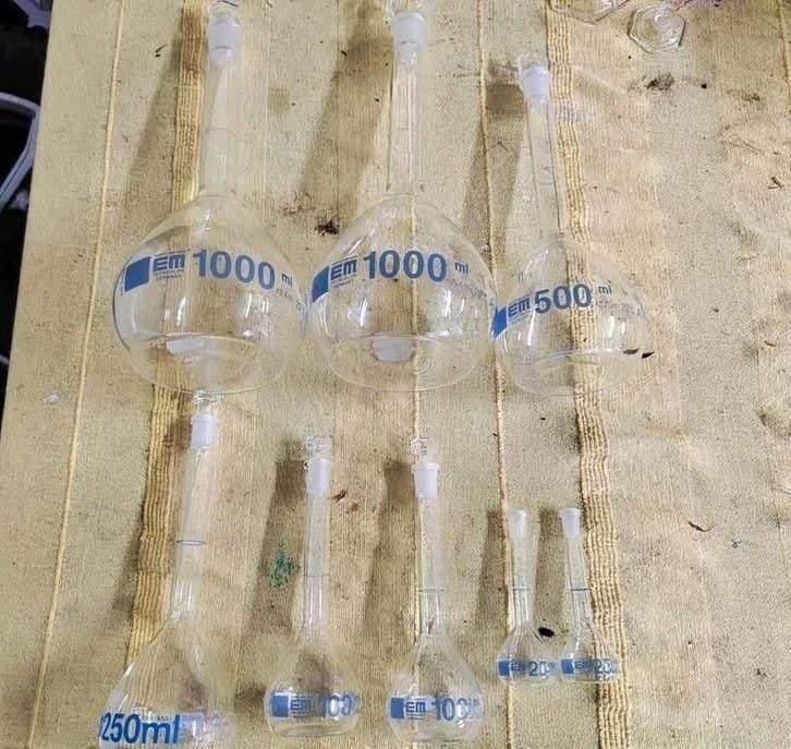 Laboratorium maatkolven - diverse maten glaswerk, Ophalen of Verzenden