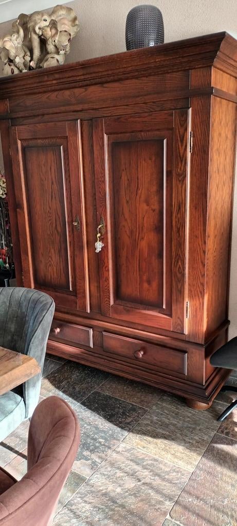 EIKEN KAST, Antiek en Kunst, Ophalen