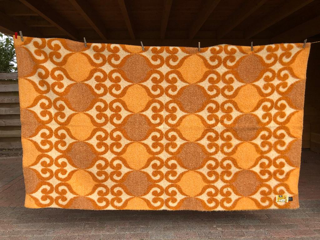 Wollen deken Zaalberg met vintage motief, Ophalen of Verzenden, Gebruikt