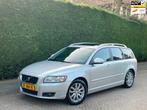 Volvo V50 2.4i Edition II AUTOMAAT/LEER/SCHUIFDAK/NIEUWSTAAT, Gebruikt, Zwart, 700 kg, 2435 cc