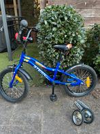 Stoere blauwe fiets te koop, Fietsen en Brommers, Fietsen | Kinderfietsjes, Ophalen, Gebruikt, 16 tot 20 inch, Zijwieltjes