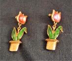VERGULDE OORBELLEN AVON TULPEN IN BLOEMPOTJES VINTAGE LENTE, Overige materialen, Verzenden, Zo goed als nieuw, Knopjes of Stekers
