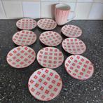Loft 10 bordjes, beker en 2 kommetjes, Ophalen of Verzenden, Zo goed als nieuw, Bord(en), Overige stijlen