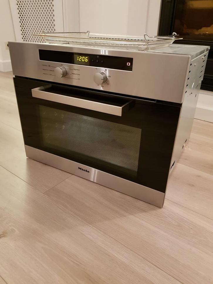 Miele combi oven magnetron, Witgoed en Apparatuur, Magnetrons, Zo goed als nieuw, Inbouw, Combimagnetron, 45 tot 60 cm, Crisp