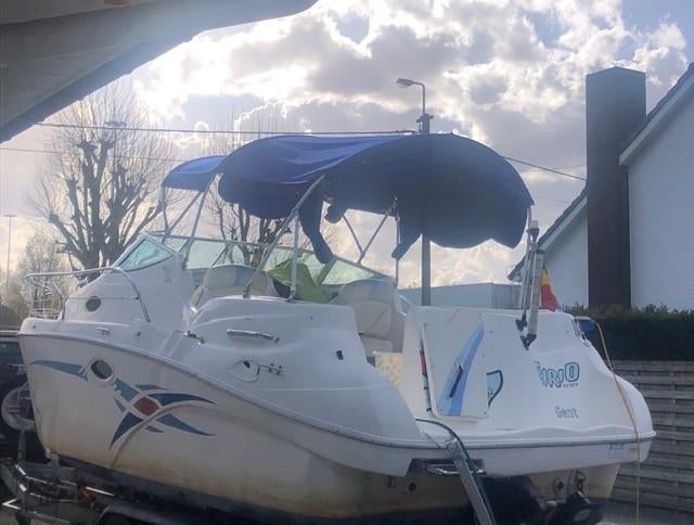 speedboot, Watersport en Boten, Speedboten, Zo goed als nieuw, 3 tot 6 meter, Benzine, Minder dan 70 pk, Polyester, Buitenboordmotor