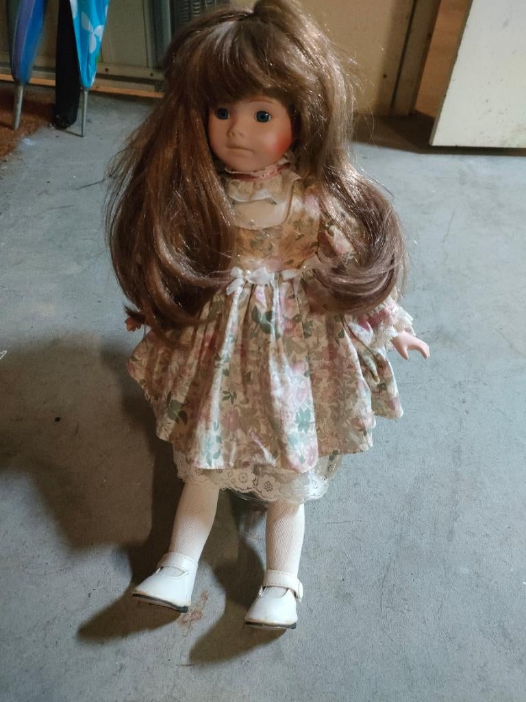 Porseleinen pop, Ophalen, Zo goed als nieuw, Pop