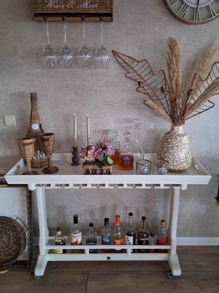 Witte Riviera Maison bartafel/serveerwagen/barcart op wielen, Huis en Inrichting, Ophalen, Gebruikt