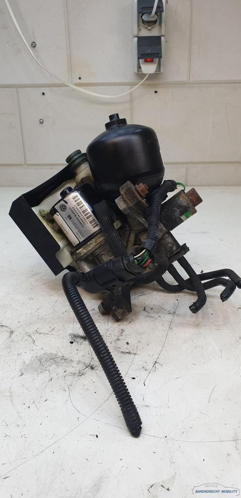 Schakelrobot koppelingsactuator Lupo 3L Volkswagen 6N0142060, Gebruikt, Volkswagen, Volkswagen AG, Berliner Ring 2
38440  Wolfsburg, DE