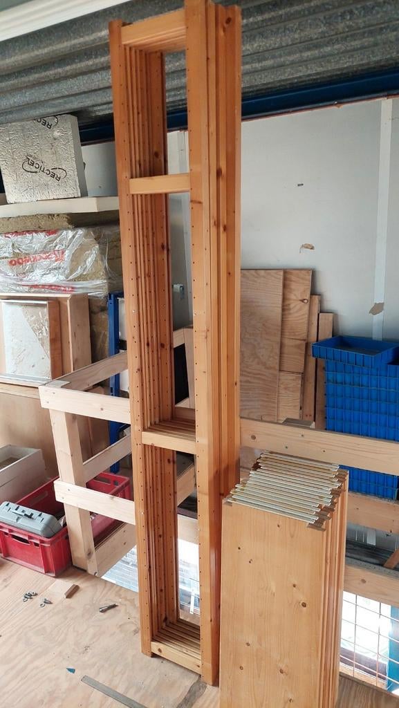 Lundia Kast - 215x200 cm, gelakt, nette staat, Ophalen, Gebruikt